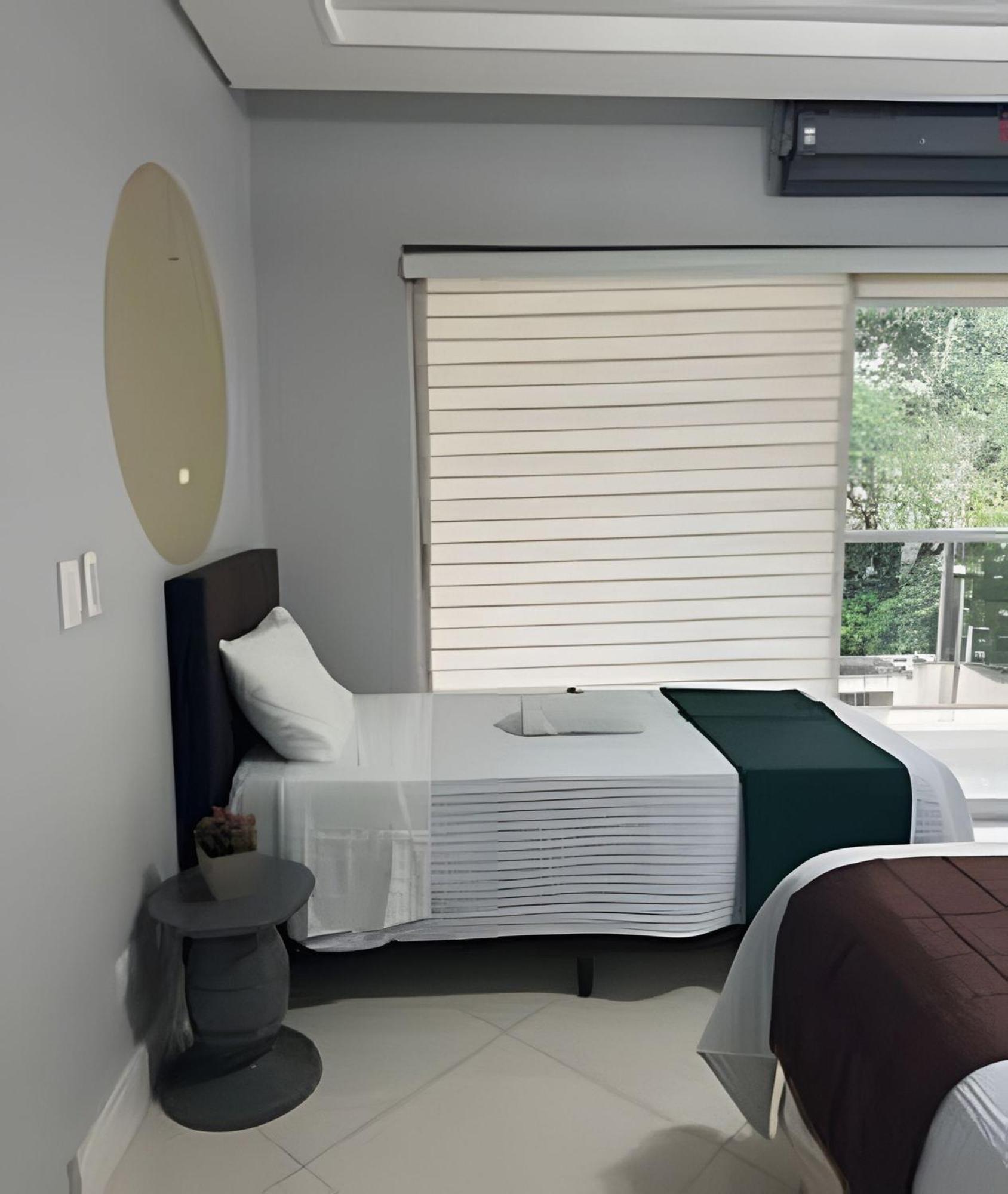 Sobrado Com 5 Suite 1 Quarto Piscina Churraqueira Ar Ate 20 Hospede Foz do Iguaçu Dış mekan fotoğraf