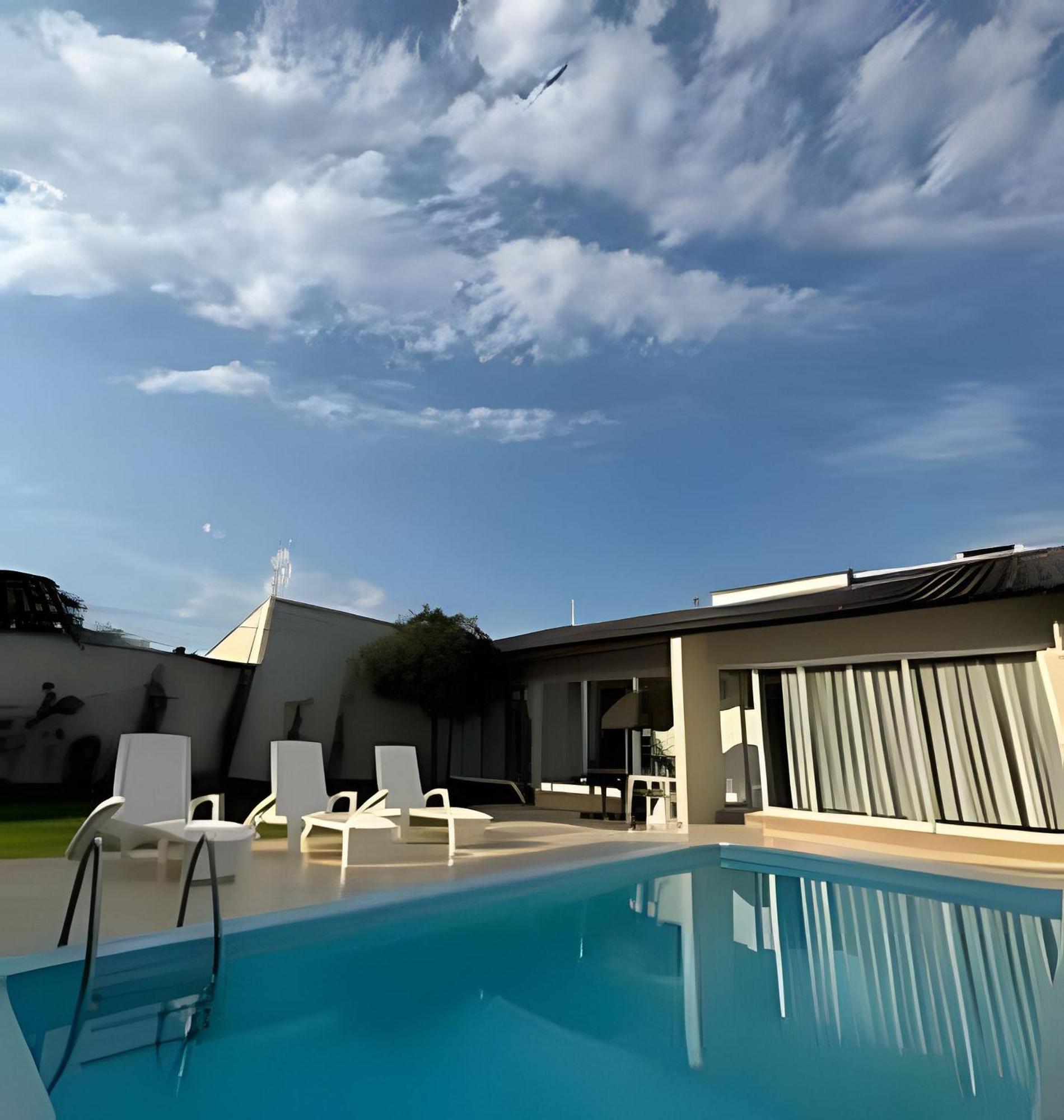 Sobrado Com 5 Suite 1 Quarto Piscina Churraqueira Ar Ate 20 Hospede Foz do Iguaçu Dış mekan fotoğraf